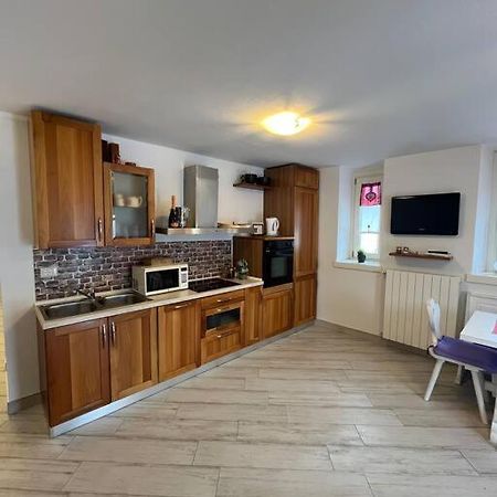 דירות Villa d'Allegno Trilocale Con Vista Piste Da Sci מראה חיצוני תמונה