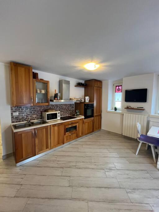 דירות Villa d'Allegno Trilocale Con Vista Piste Da Sci מראה חיצוני תמונה